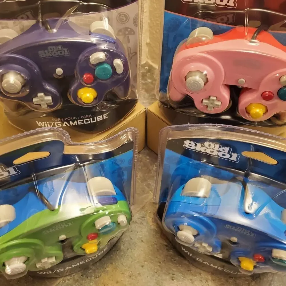 4 Gamecube Controllers - 4 Colors Bundle (NEW) Green Blue Purple Pink - Nintendo
